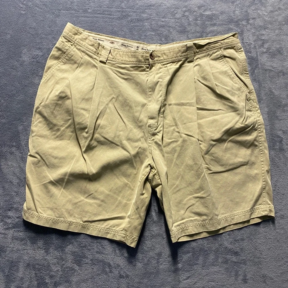 Vintage Tommy Bahama Shorts Mens 42 Khaki Tan Pleated Made 90s Early 2000s Chino